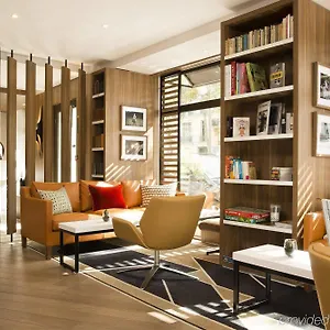 Otel Eiffel Turenne ***